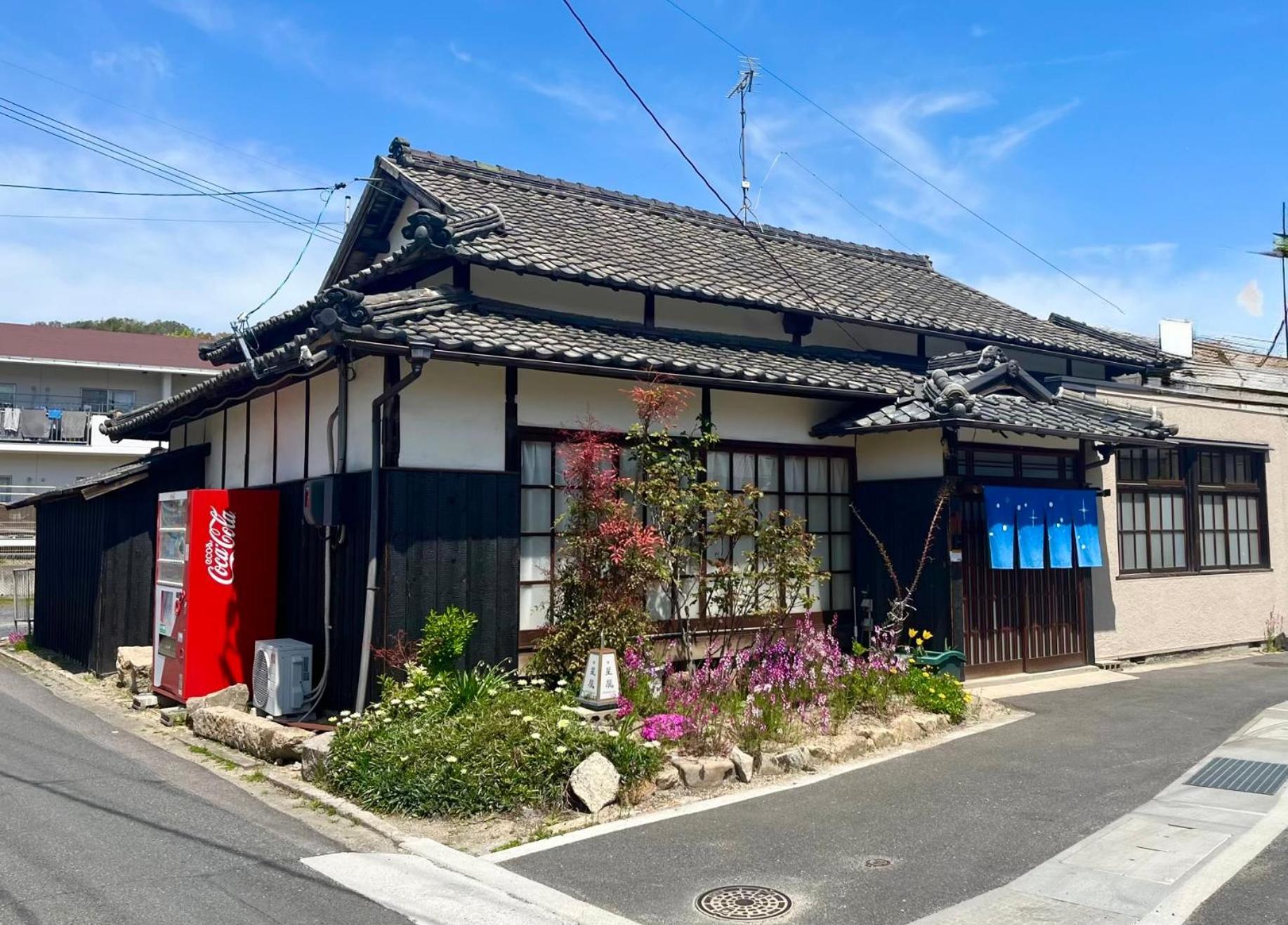 Hoshikuzu Hotel Naoshima Exterior photo